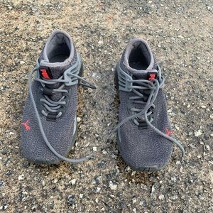 Puma pacer future knit jr Sz 5.5c